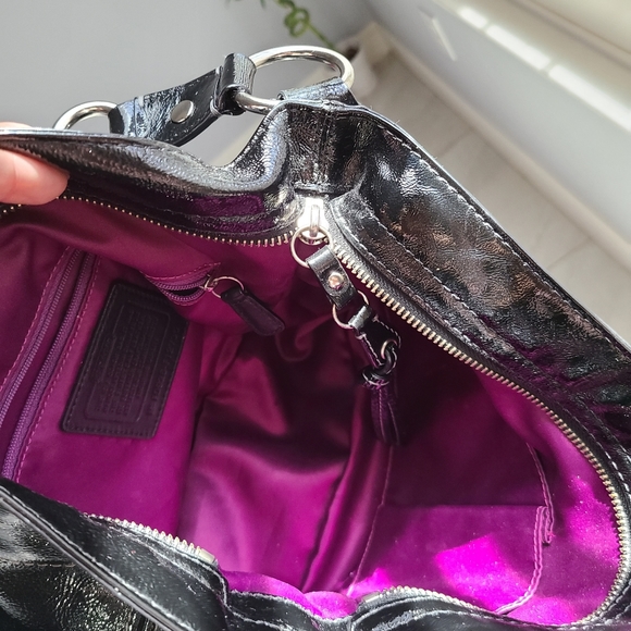 Coach - Picture 4 of 9